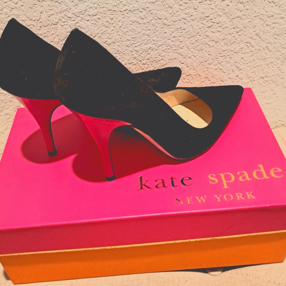 Kate Spade New York black suede/red patent heels. Size 6.5 M